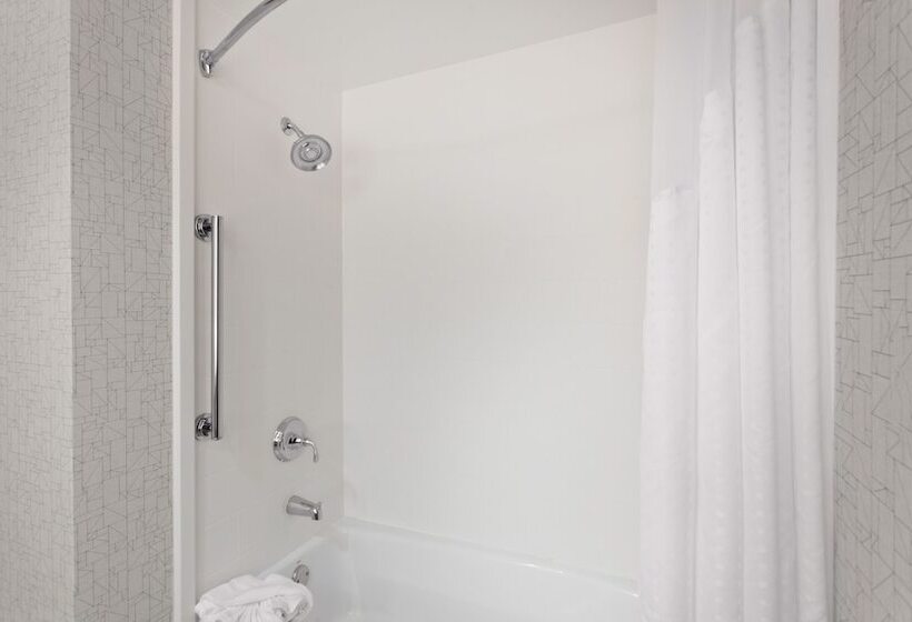 اتاق استاندارد, Holiday Inn Express & Suites Oakland   Airport, An Ihg