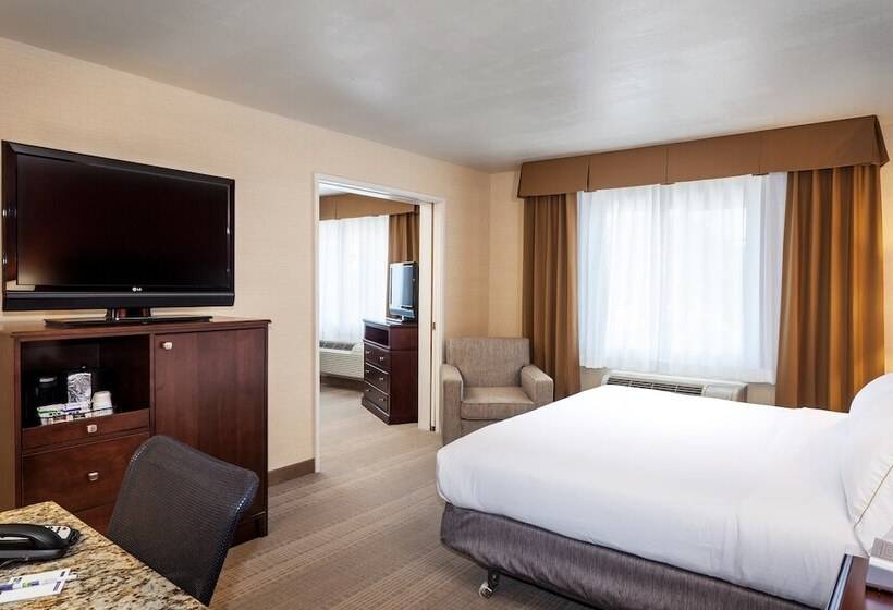سوییت, Hampton Inn Pullman
