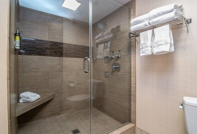 スイート, Holiday Inn Express Spokane Downtown, An Ihg