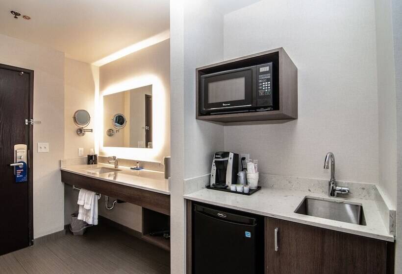 スイート, Holiday Inn Express Spokane Downtown, An Ihg