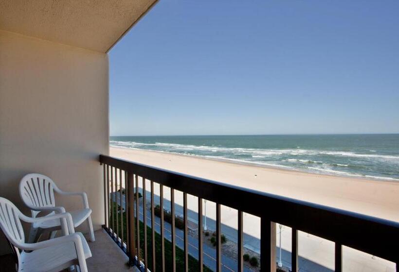 Standard Room King Bed Adapted for people with reduced mobility, Holiday Inn Va Beachoceanside 21st Street