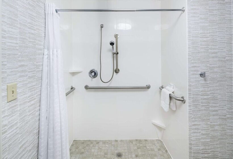سوئیت 2 خوابه, Homewood Suites By Hilton Austin Nw Near The Domain