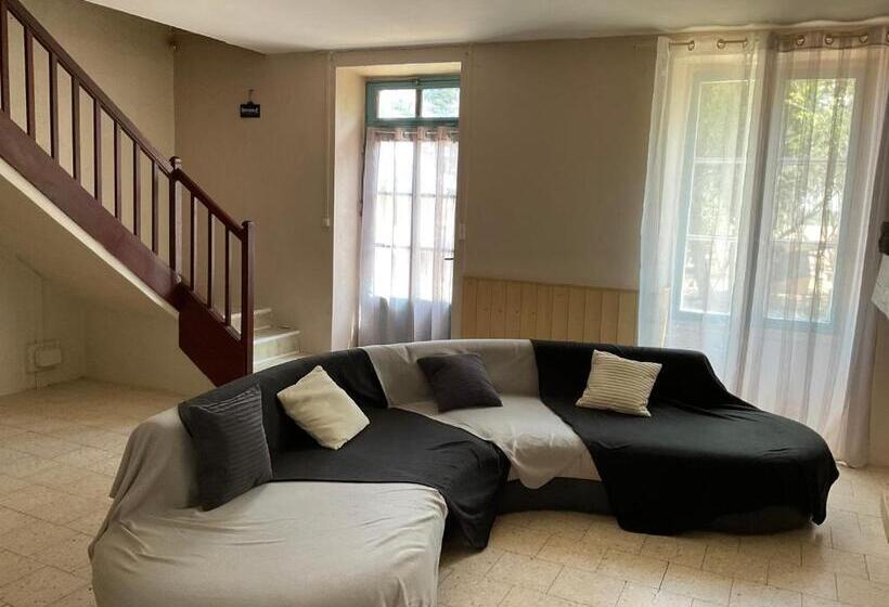 ویلای سوپریور 1 خوابه, Chambres, Table D Hotes Et Gites Les Mesanges