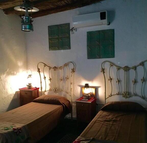 اتاق استاندارد چهار تخته, Finca Huayrapuca