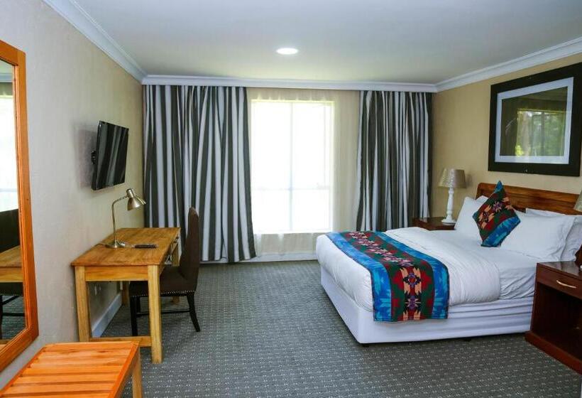 اتاق لوکس, Malkia Trees Lodge