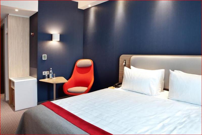 اتاق استاندارد, Holiday Inn Express Trier