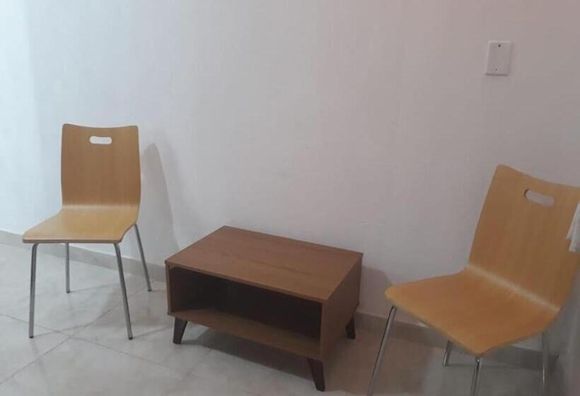 اتاق استاندارد, Las Salinas Hostal