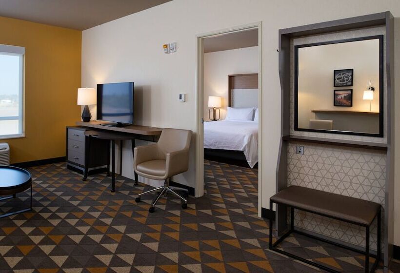 سوئیت برای معلولان, Holiday Inn  And Suites Idaho Falls