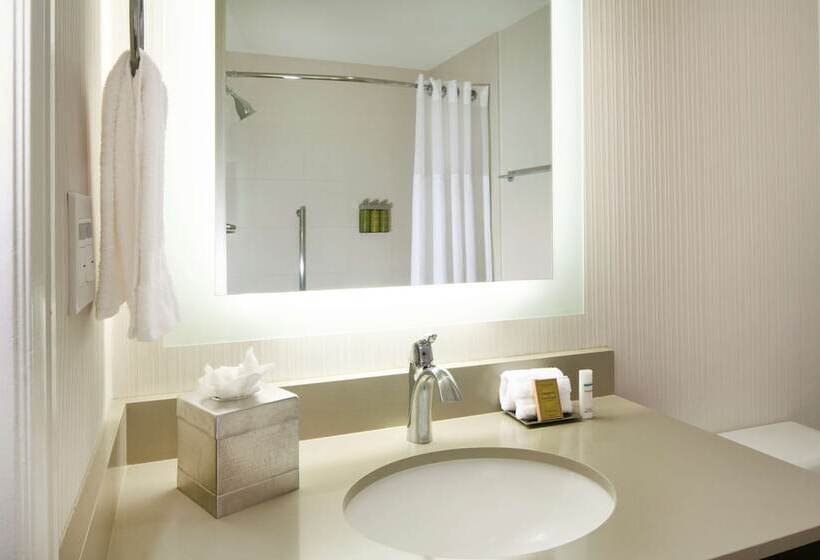 اتاق استاندارد با تخت دوبل و چشم‌انداز, Hilton Santa Cruz/scotts Valley