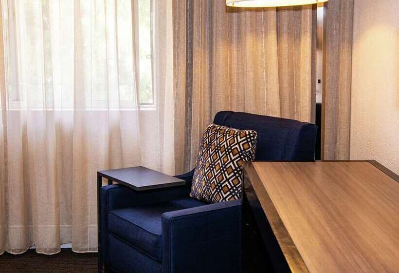 اتاق استاندارد اینتریور, Hilton Santa Cruz/scotts Valley