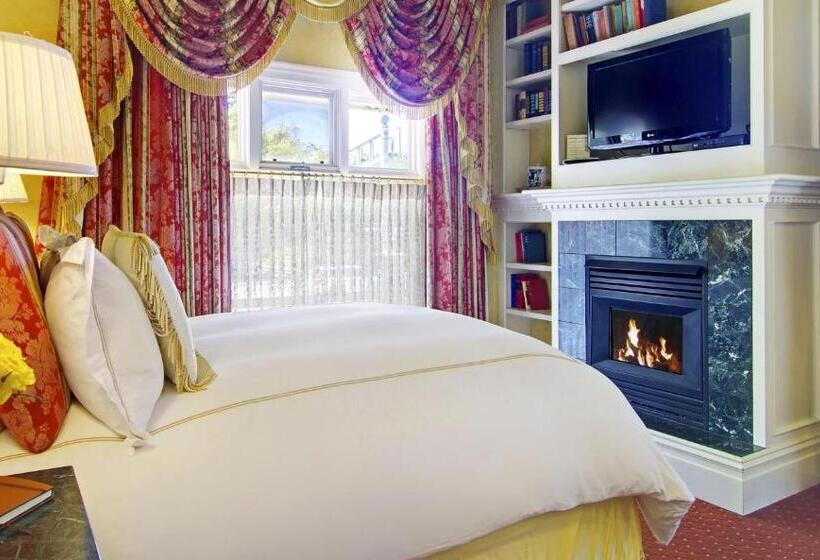 Suite Queen Bed, Inn At Depot Hill