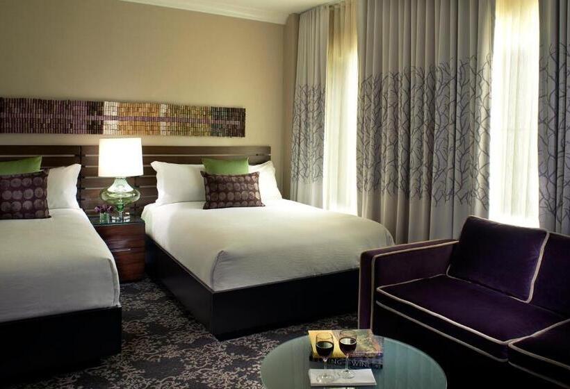 Premium room with view, Kimpton Hotel Vintage Seattle, An Ihg