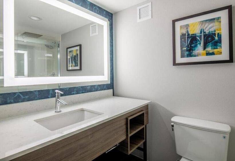 Junior Suite, La Quinta Inn & Suites By Wyndham Spokane Downtown