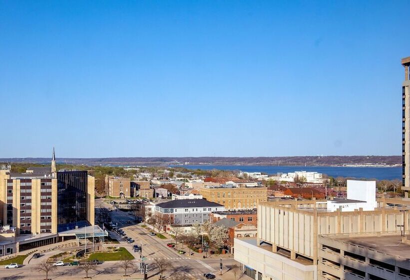 اتاق استاندارد با 2 تخت دوبل, Peoria Marriott Pere Marquette