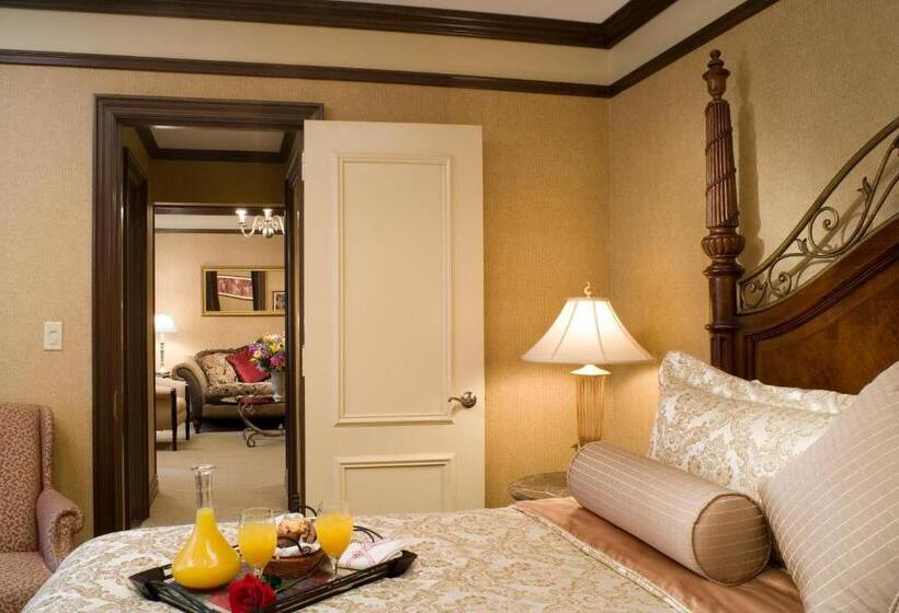 Deluxe Suite King Bed, Lucerne