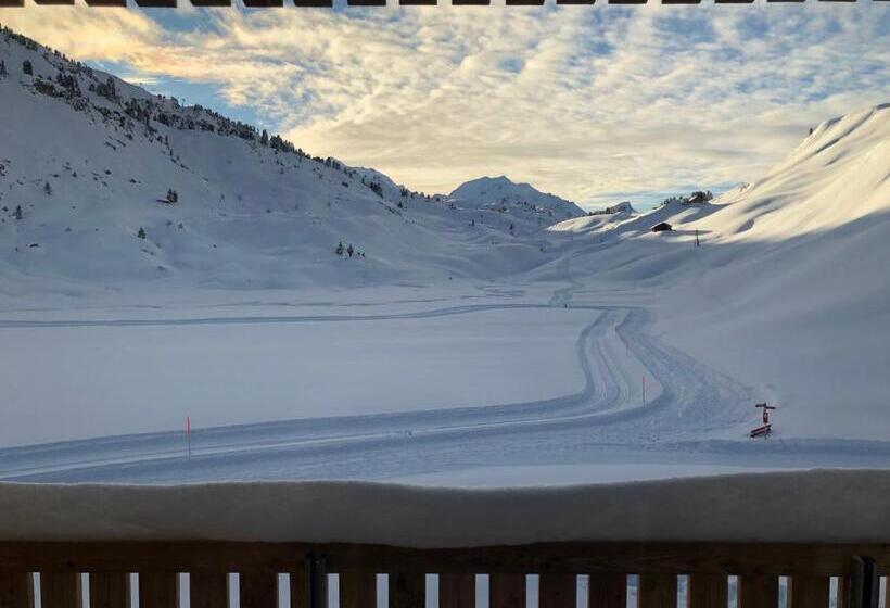 اتاق خانوادگی, Apart Wolf Arlberg