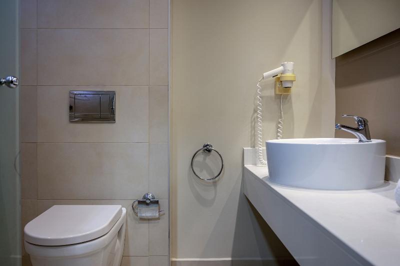 استودیوی پریمیوم, Citadines Rochor