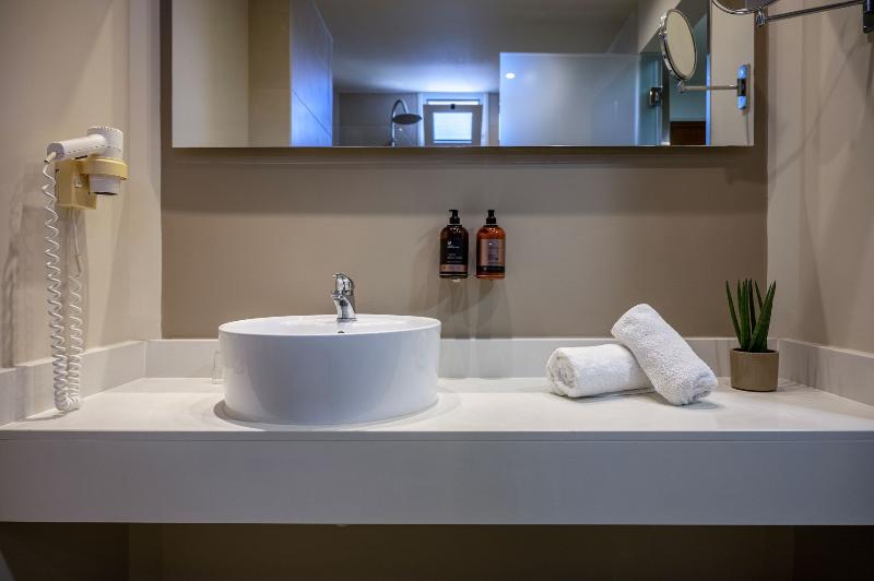 استودیوی پریمیوم, Citadines Rochor