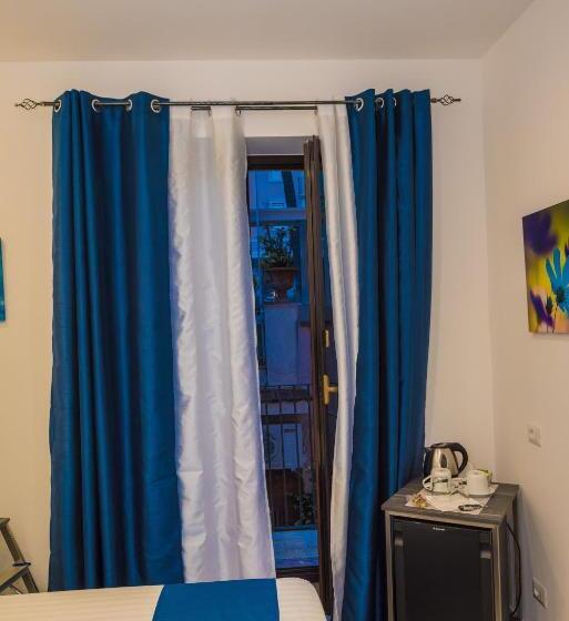 اتاق استاندارد با بالکن, B&b Elegance