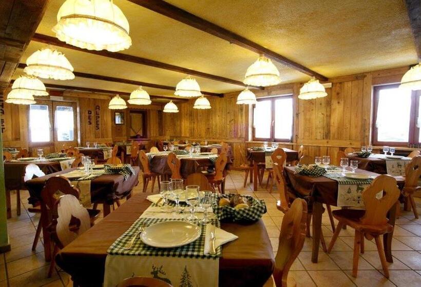 اتاق استاندارد سه نفره, Chalet Des Alpes