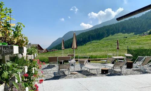 اتاق اکونومی, Chalet Des Alpes