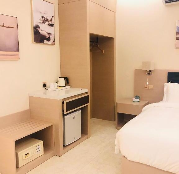 اتاق استاندارد, Season Inn