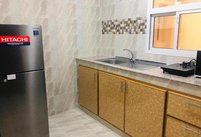 آپارتمان 2 خوابه, Season Inn