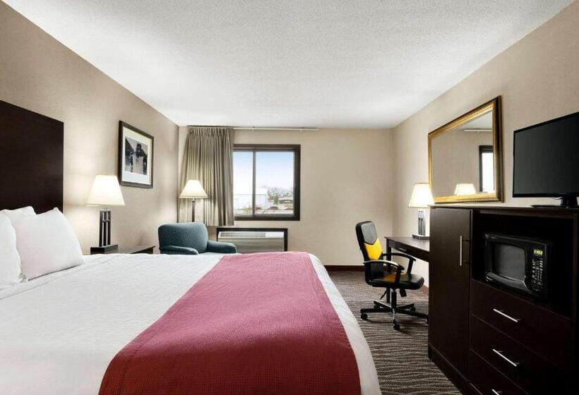 اتاق استاندارد با تخت بزرگ, Baymont By Wyndham Sioux Falls North/i29/russell St