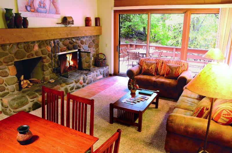 ویلای 2 خوابه, Junipine Resort