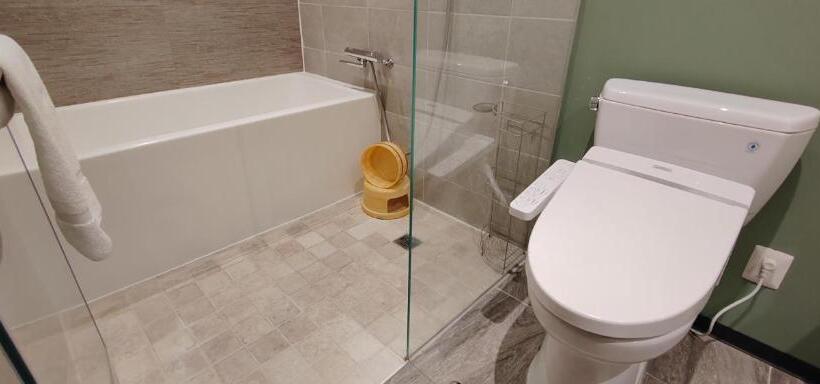 سوییت جونیور, Fujitaya Querétaro