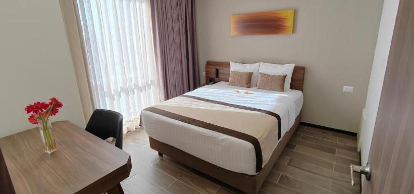 سوییت جونیور, Fujitaya Querétaro