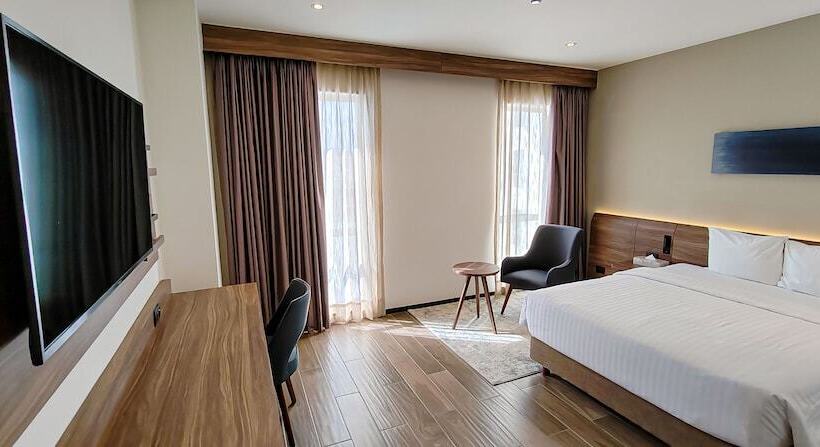 اتاق لوکس, Fujitaya Querétaro