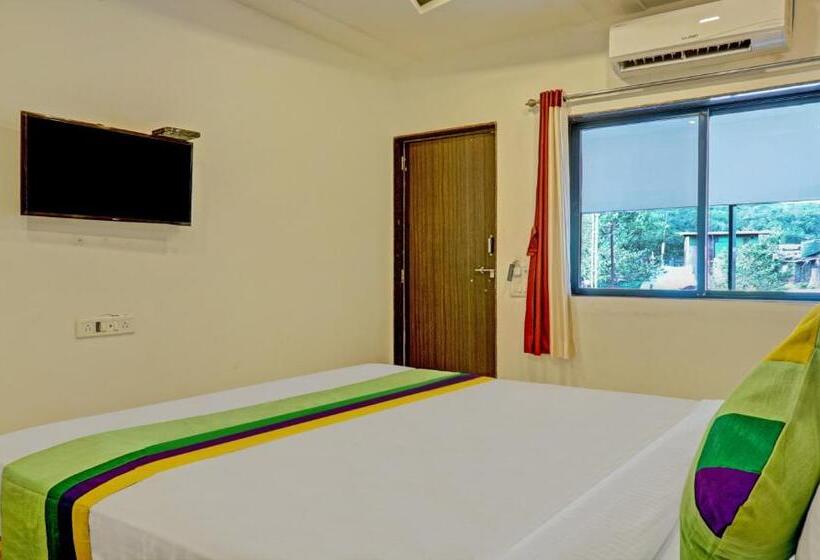 اتاق استاندارد با تخت بزرگ, Lake Paradise Mahabaleshwar