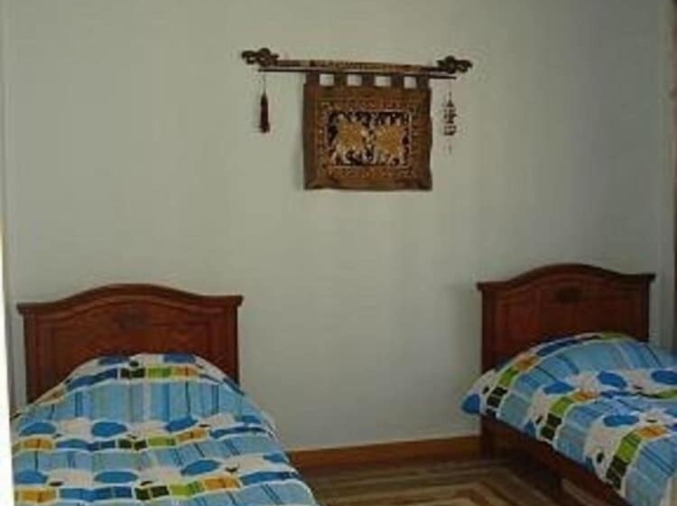 تختخواب در اتاق مشترک, Al Amer Hostel 2