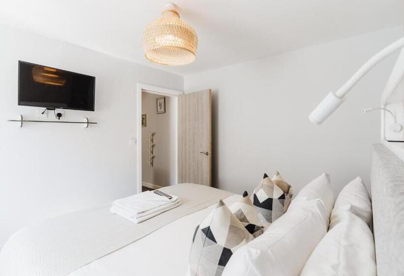 آپارتمان 1 خوابه همکف, Design Suites Lytham