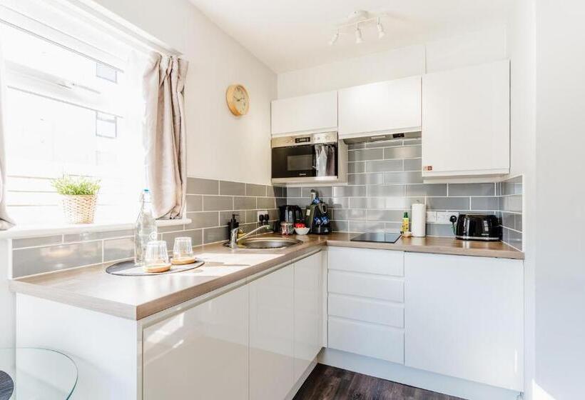 آپارتمان 1 خوابه همکف, Design Suites Lytham