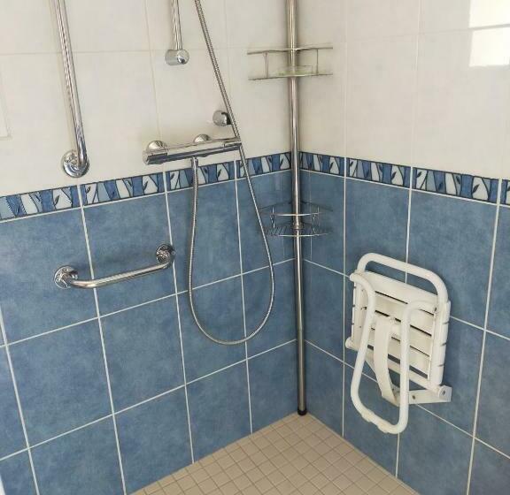 اتاق استاندارد برای معلولان, Petit Châtelet Bis