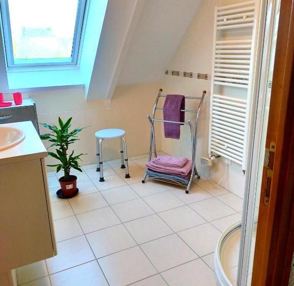 سوئیت 2 خوابه, Petit Châtelet Bis