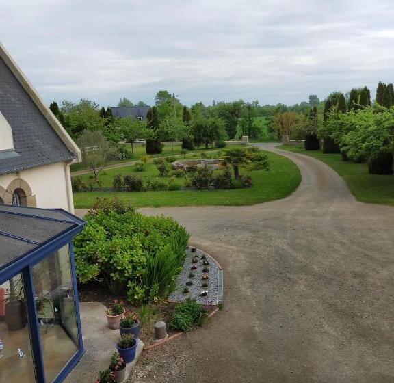 سوئیت 2 خوابه, Petit Châtelet Bis