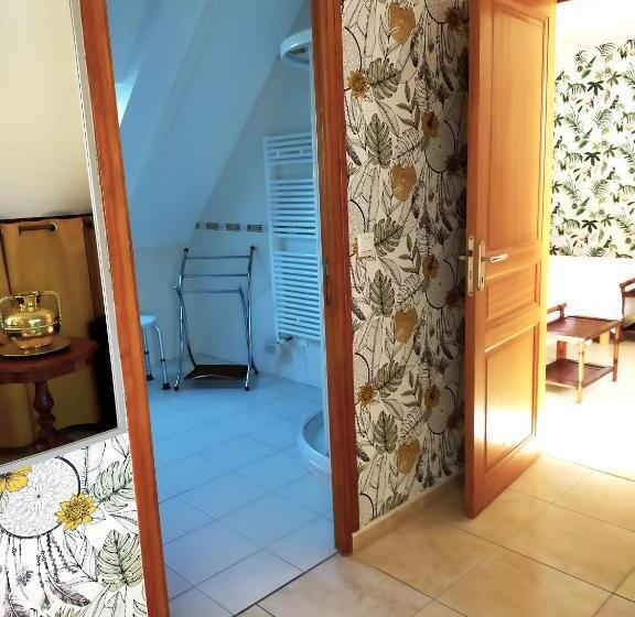سوئیت 2 خوابه, Petit Châtelet Bis