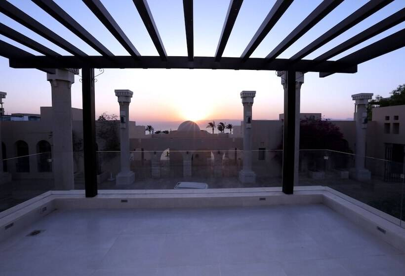 کابین, Tala Bay Residence   Families Only