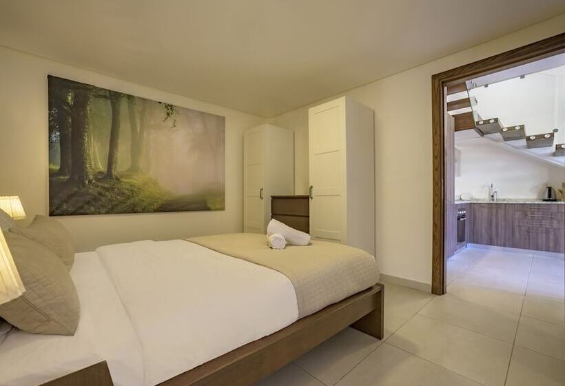 کابین, Tala Bay Residence   Families Only