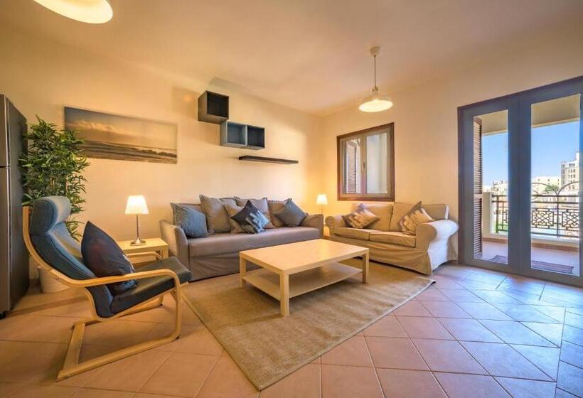 آپارتمان پریمیوم 1 خوابه, Tala Bay Residence   Families Only