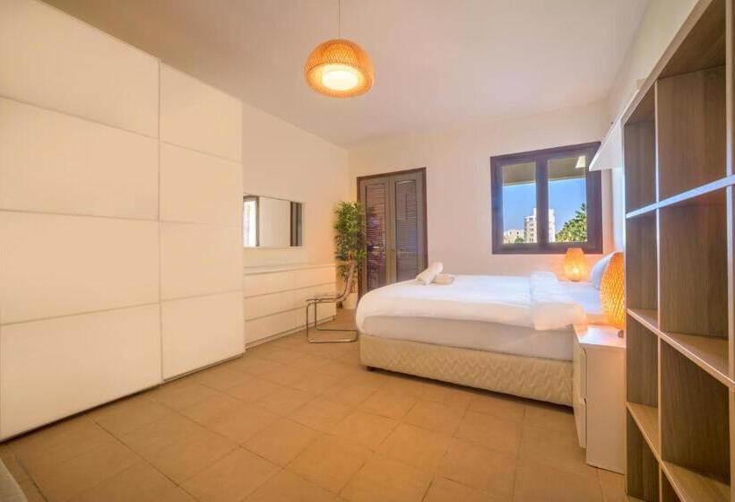 آپارتمان پریمیوم 1 خوابه, Tala Bay Residence   Families Only
