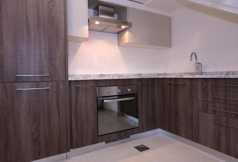 کابین, Tala Bay Residence   Families Only