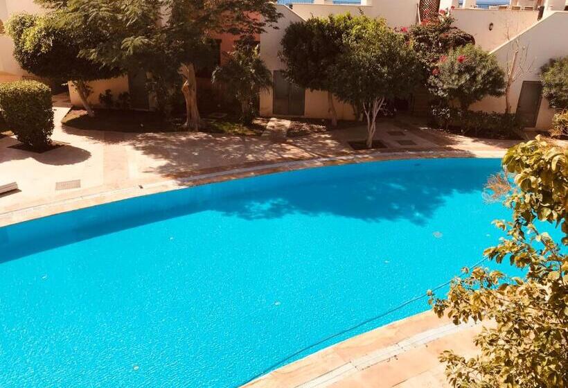آپارتمان 3 خوابه, Tala Bay Residence   Families Only