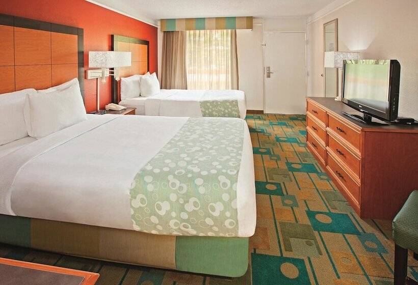 Standard Room 2 Double Beds, Baymont Inn & Suites By Wyndham Chattanooga