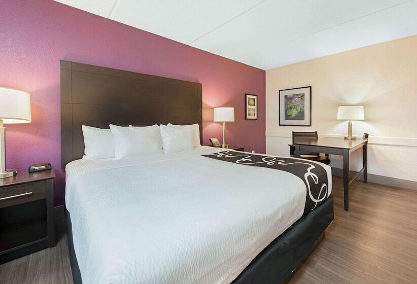 Номер Deluxe, La Quinta Inn By Wyndham Miami Airport North