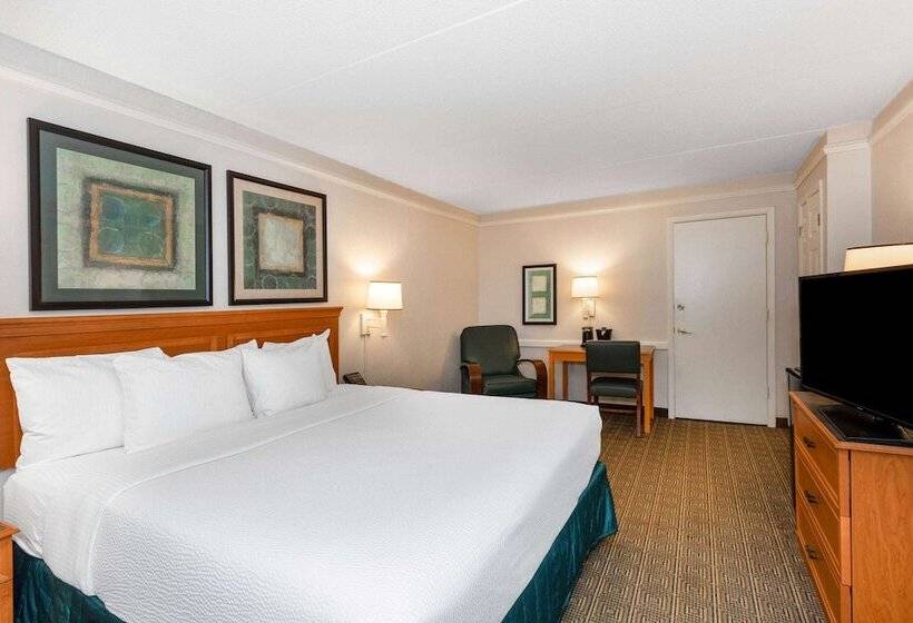 اتاق استاندارد با تخت دوبل برای معلولان, La Quinta Inn By Wyndham Tallahassee North