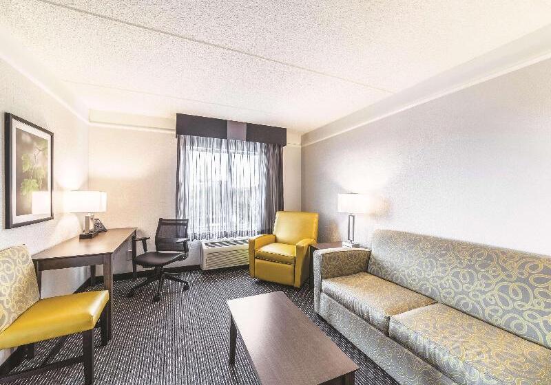اتاق لوکس با تخت بزرگ, La Quinta By Wyndham Austin Airport
